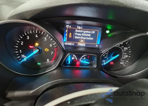 2019 Ford Escape Titanium z USA, uszkodzony, nr VIN 1FMCU9J94KUB60988